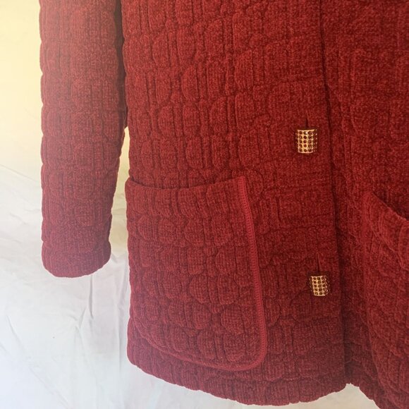 DEVERNOIS Red, Two Front Open Pockets w/ Gold Tone Rectangular Buttons Cardigan - Picture 5 of 11